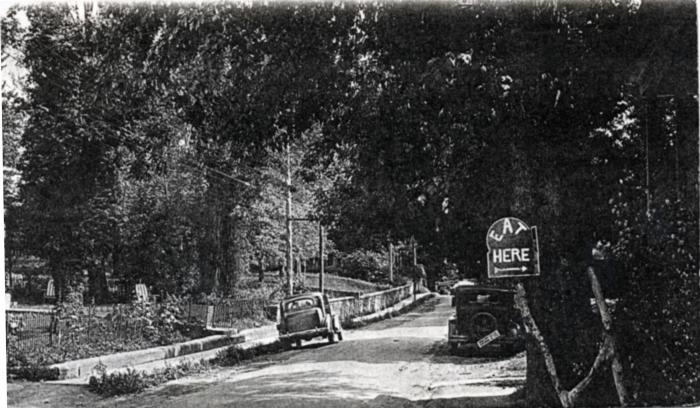 Road through Flint Hill ca 1930s